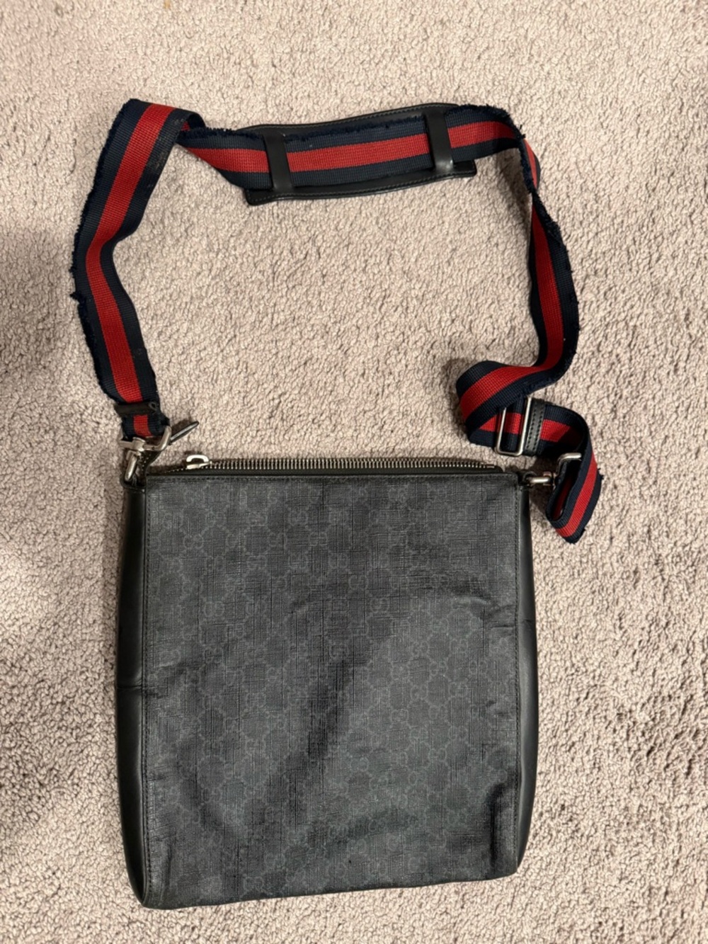 Gucci Black Monogram Messenger Bag with Red/Blue Strap - Picture 3 of 15